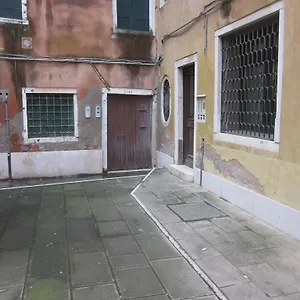 Venice Resorts Apartment